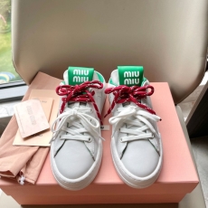 Miu Miu Casual Shoes